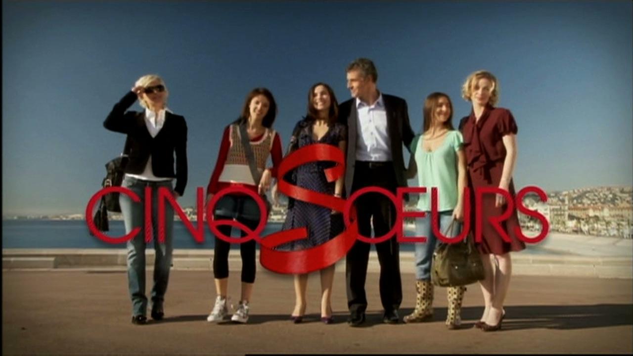 décors de la série cinq soeurs dans les studios Riviéra à nice